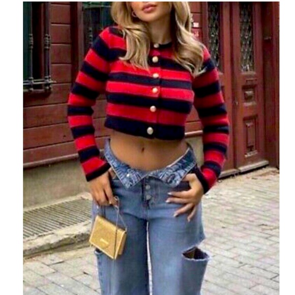 Zara | Knit Sweater Gold Buttons - Picture 5 of 16